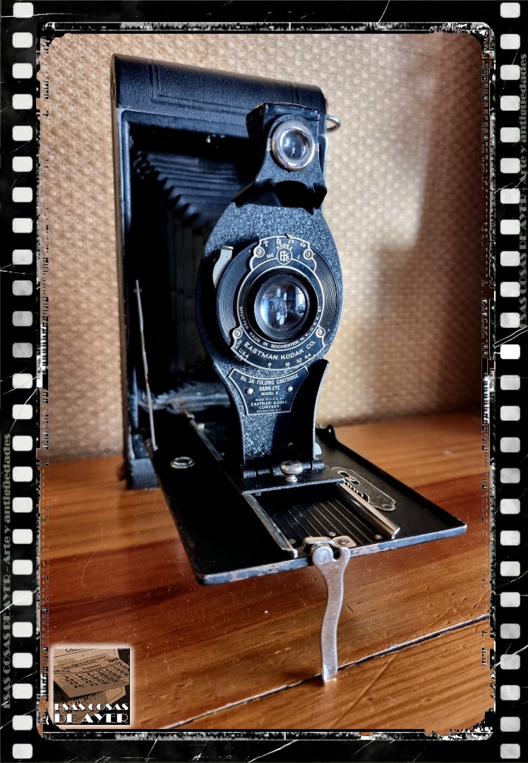 Lámina artística for Sale con la obra «Cámara desechable Kodak» de  blakiecake98