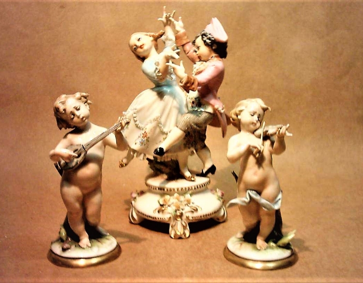 Bailarines Y Músicos Porcelana Capodimonte Conjunto